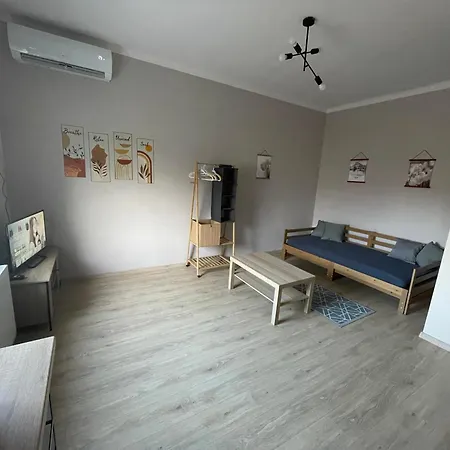 Apartament Liliom *